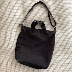 Black Baggu tote
